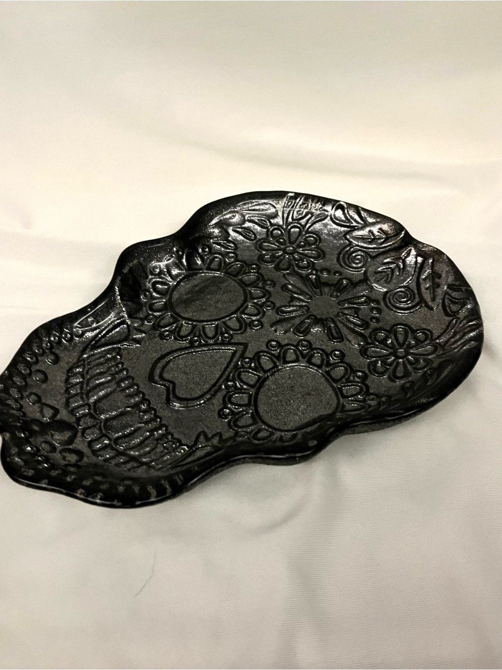Decorative black glitter glass Skull Dish